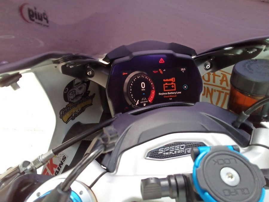 2022 Triumph Speed Triple 1200 RR