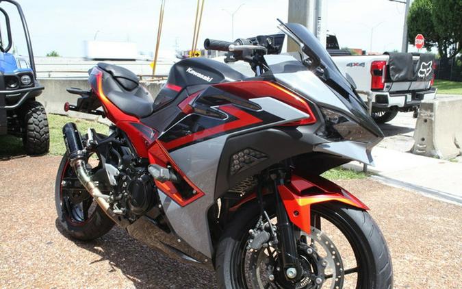 2025 Kawasaki Ninja 500 SE ABS