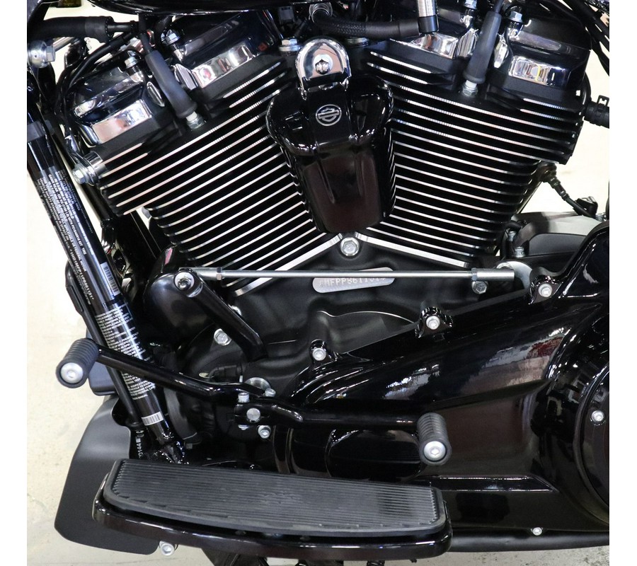 2023 Harley-Davidson Road Glide® 3