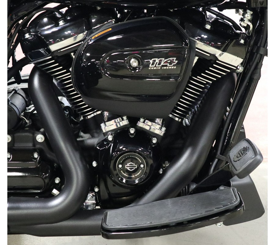 2023 Harley-Davidson Road Glide® 3