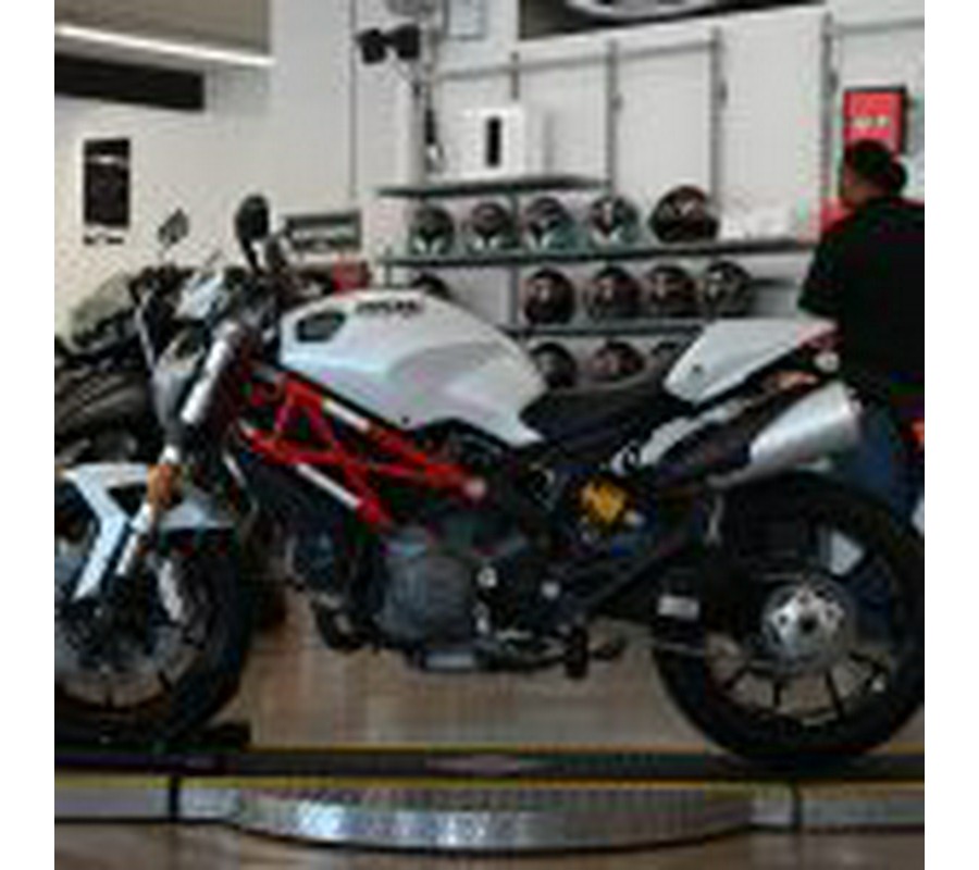 2014 Ducati Monster 796
