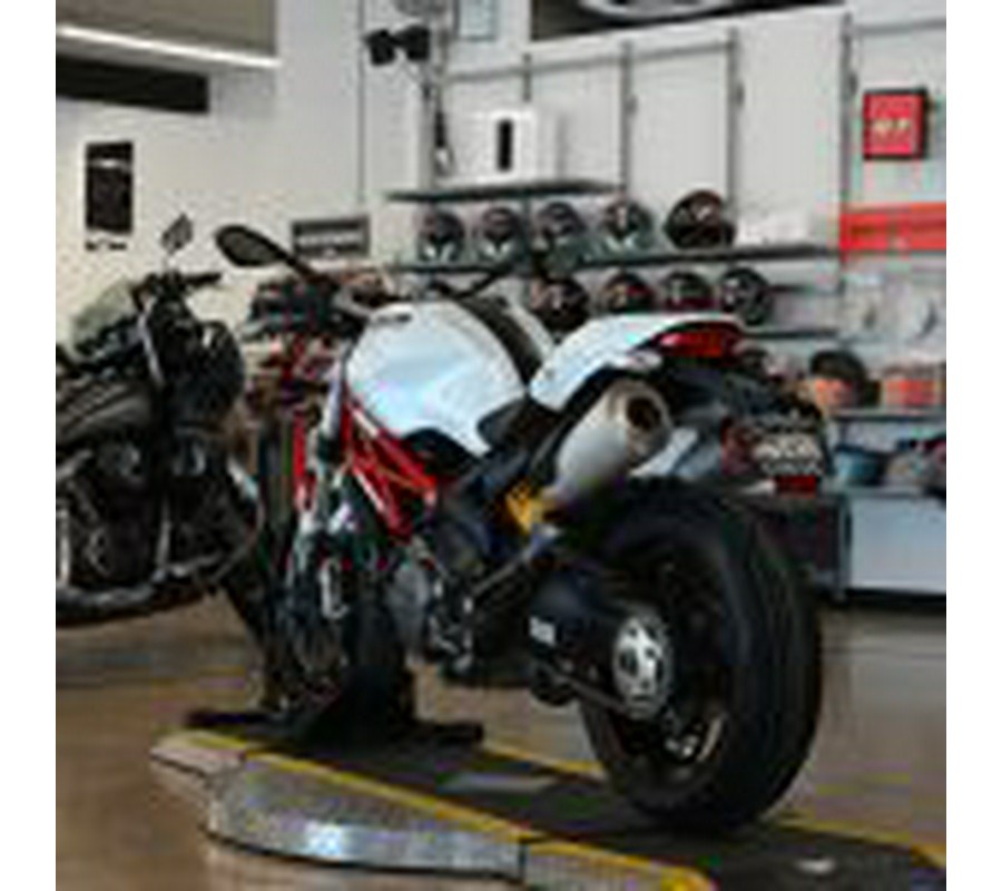 2014 Ducati Monster 796
