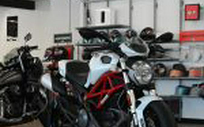 2014 Ducati Monster 796
