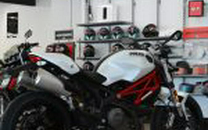 2014 Ducati Monster 796