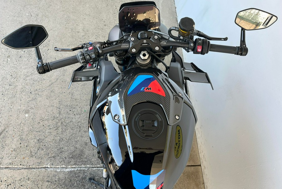 2026 BMW M1000R