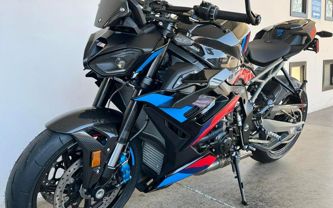 2026 BMW M1000R