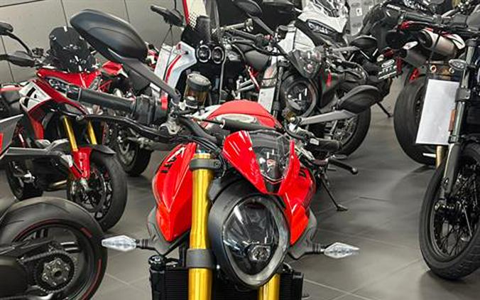 2024 Ducati Monster SP