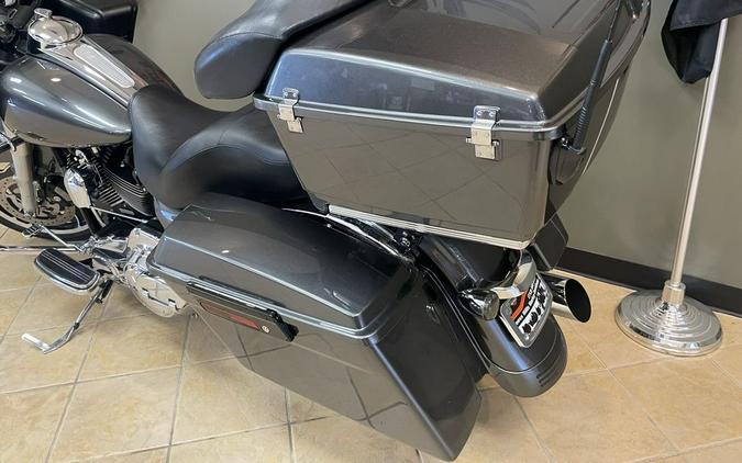 2010 Harley-Davidson Road Glide® Custom Base