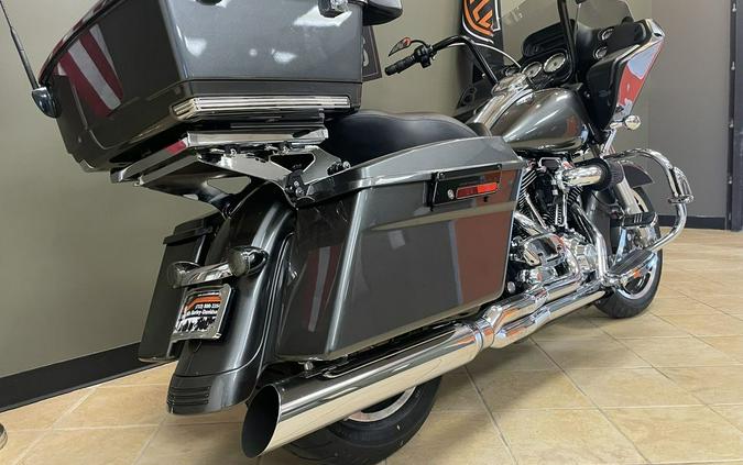 2010 Harley-Davidson Road Glide® Custom Base