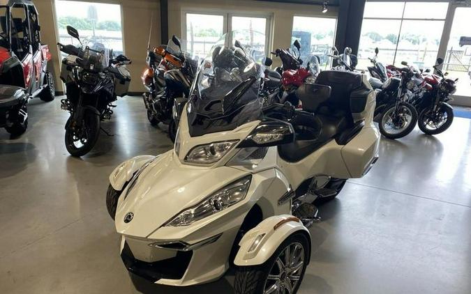 2018 Can-Am® Spyder® RT Limited Chrome