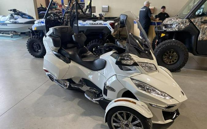 2018 Can-Am® Spyder® RT Limited Chrome