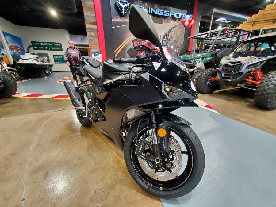 2024 Kawasaki NINJA ZX-6R ABS