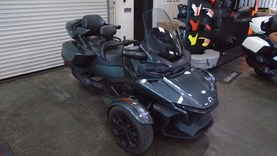 2020 Can-Am® Spyder® RT Limited Dark