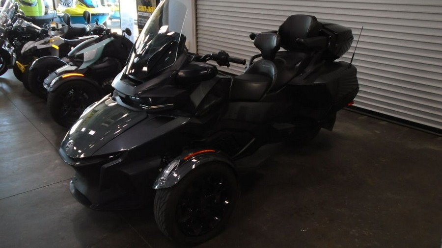 2020 Can-Am® Spyder® RT Limited Dark