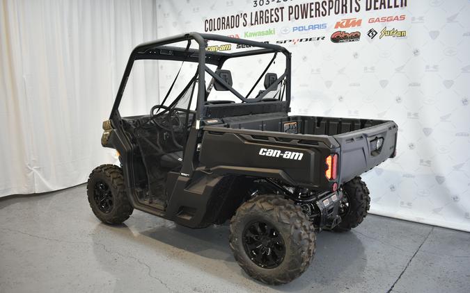 2023 Can-Am™ Defender DPS HD9