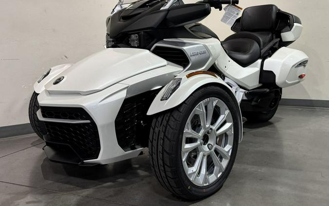 2026 Can-Am® Spyder F3 Limited Platine