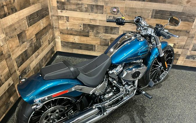 2026 Harley-Davidson® Breakout® Teal Thunder Chrome Trim FXBR