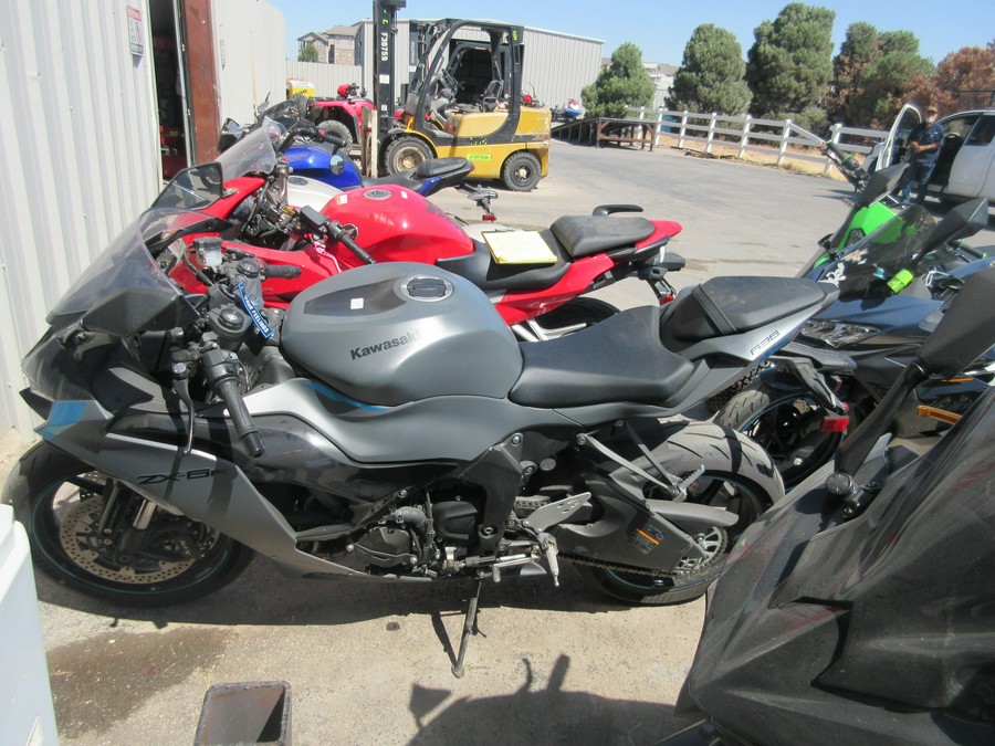 2025 KAWASAKI NINJA ZX-6R