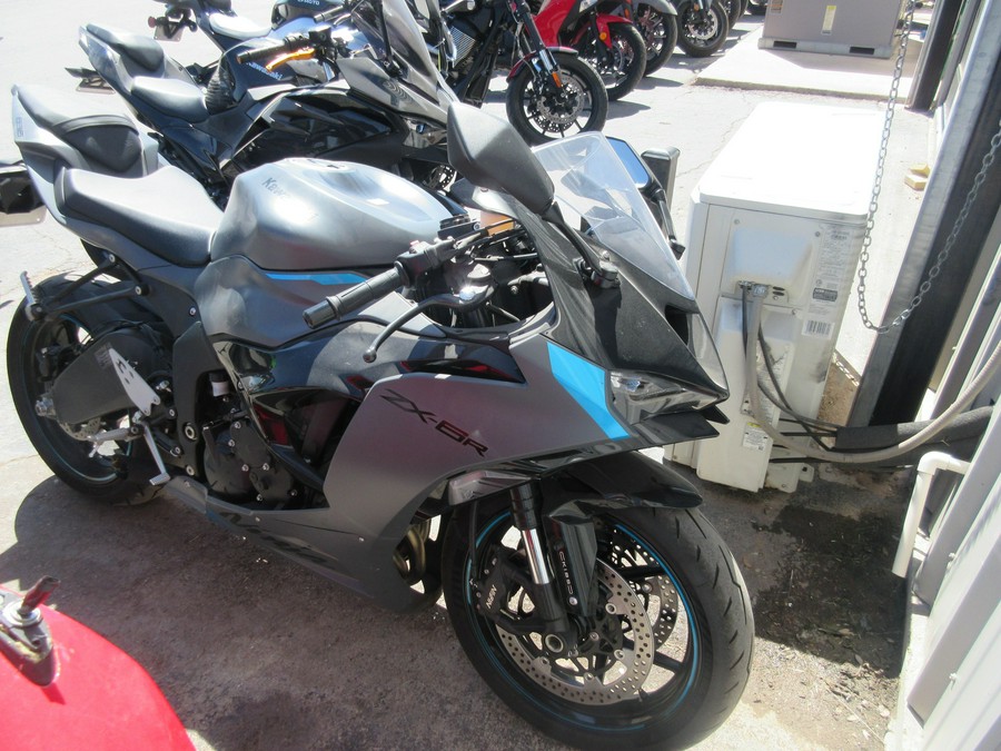 2025 KAWASAKI NINJA ZX-6R