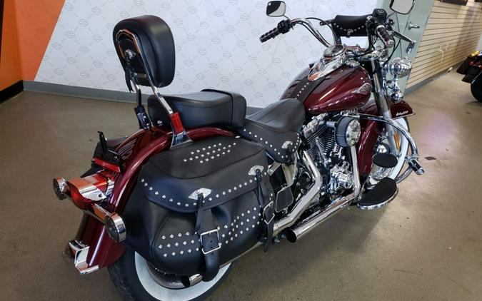 2014 Harley-Davidson® FLSTC - Heritage Softail® Classic