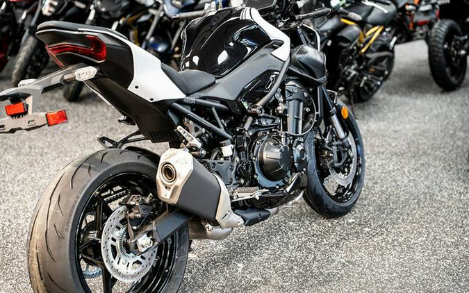 2026 Kawasaki Z900 ABS