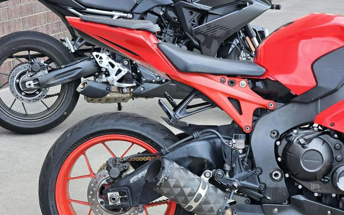 CBR10RRA 2012 CBR1000RR