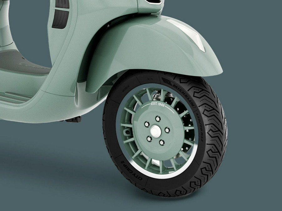 0 Vespa GTS 310 80th Anniversary - NOW IN STOCK!