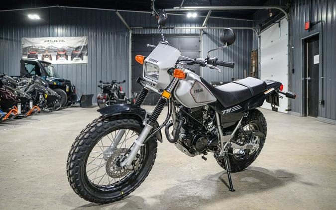2027 Yamaha TW200