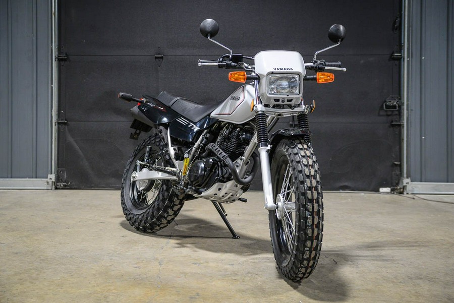 2027 Yamaha TW200