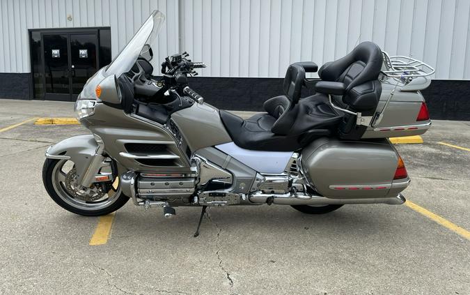 2002 Honda Gold Wing