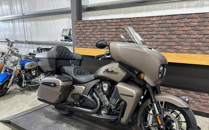 2025 Indian Motorcycle® Roadmaster® PowerPlus Dark Horse® 112 w/PowerBand Nara Bronze Smoke