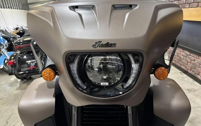 2025 Indian Motorcycle® Roadmaster® PowerPlus Dark Horse® 112 w/PowerBand Nara Bronze Smoke