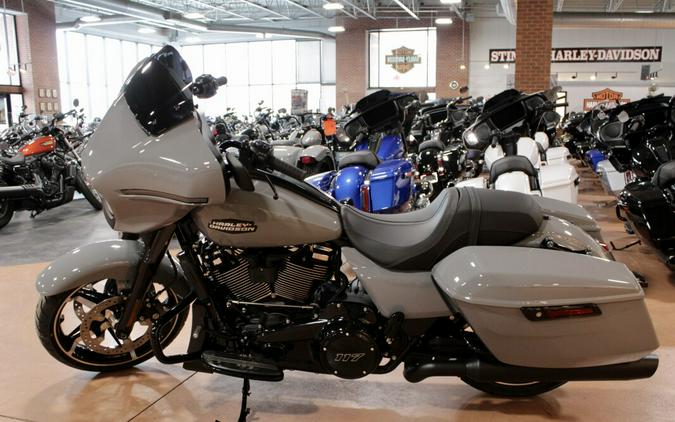 New 2026 Harley-Davidson Street Glide Grand American Touring Motorcycle For Sale In Medina, OH