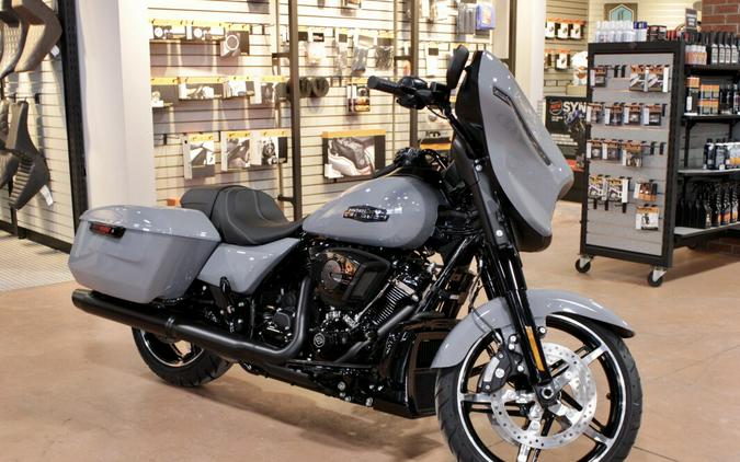 New 2026 Harley-Davidson Street Glide Grand American Touring Motorcycle For Sale In Medina, OH