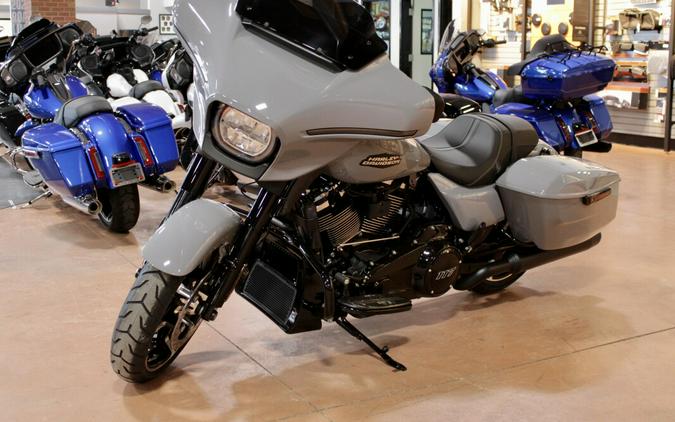 New 2026 Harley-Davidson Street Glide Grand American Touring Motorcycle For Sale In Medina, OH