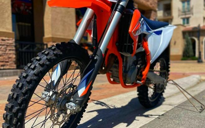 2022 KTM 450 SX-F