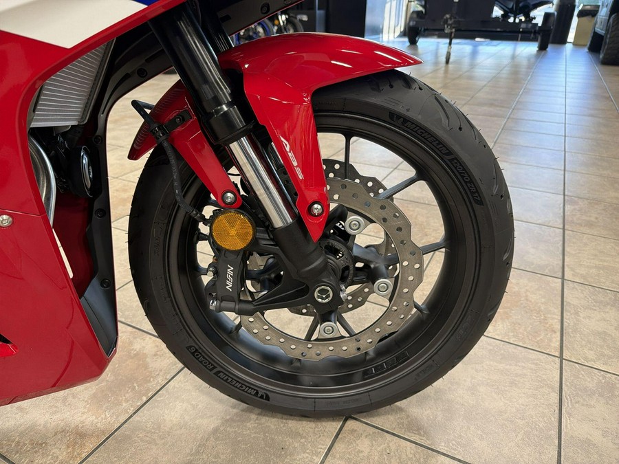 2026 Honda CBR500R ABS