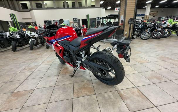 2026 Honda CBR500R ABS