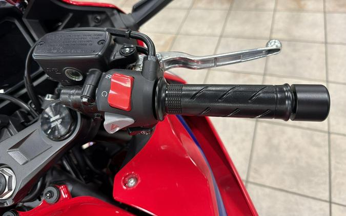 2026 Honda CBR500R ABS