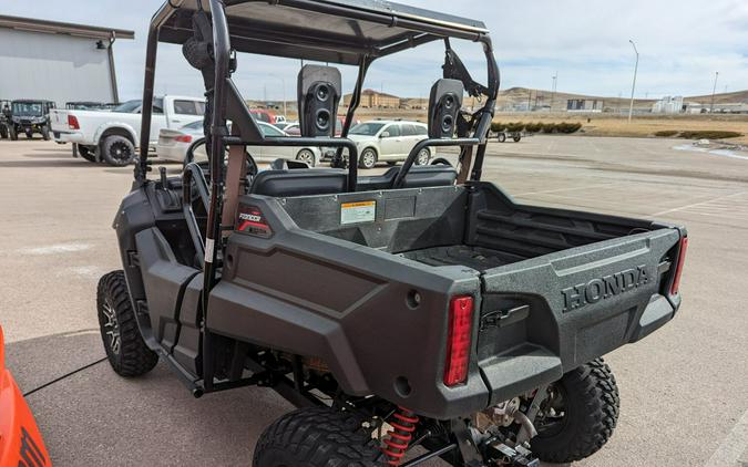 2018 Honda Pioneer 700 Deluxe