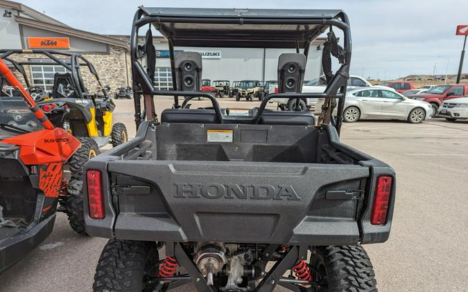 2018 Honda Pioneer 700 Deluxe