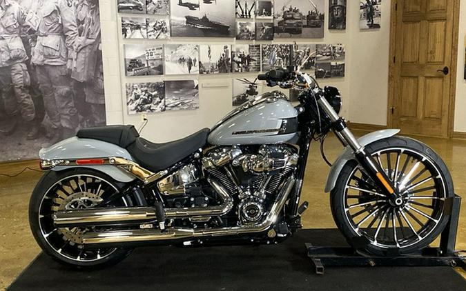 2024 Harley-Davidson Softail FXBR - Breakout