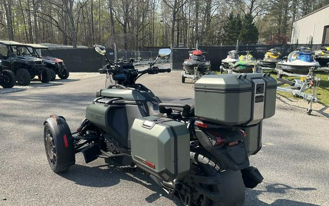 2025 Can-Am Canyon? Redrock