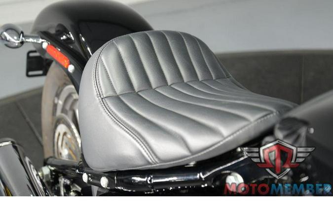 2022 Harley-Davidson FXST - Softail® Standard