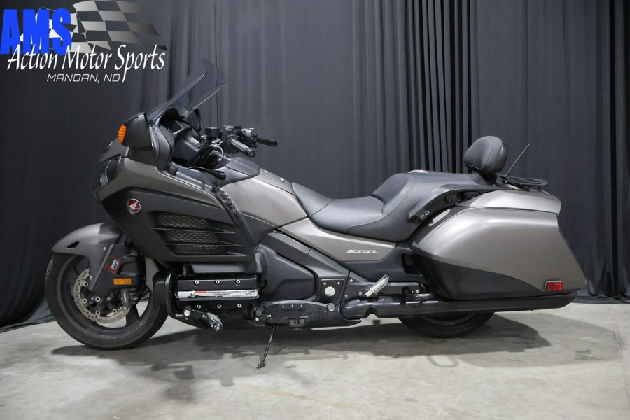 2016 Gold Wing F6B - Honda