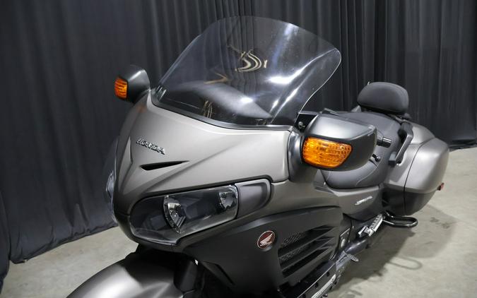2016 Gold Wing F6B - Honda