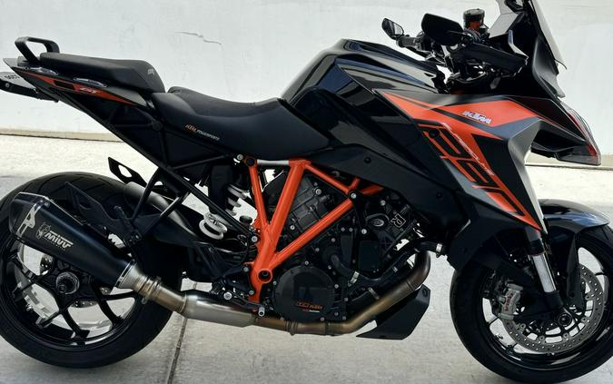 2019 KTM 1290 Super Duke GT