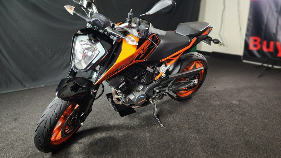 2021 KTM 200 DUKE