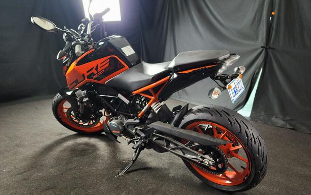 2021 KTM 200 DUKE