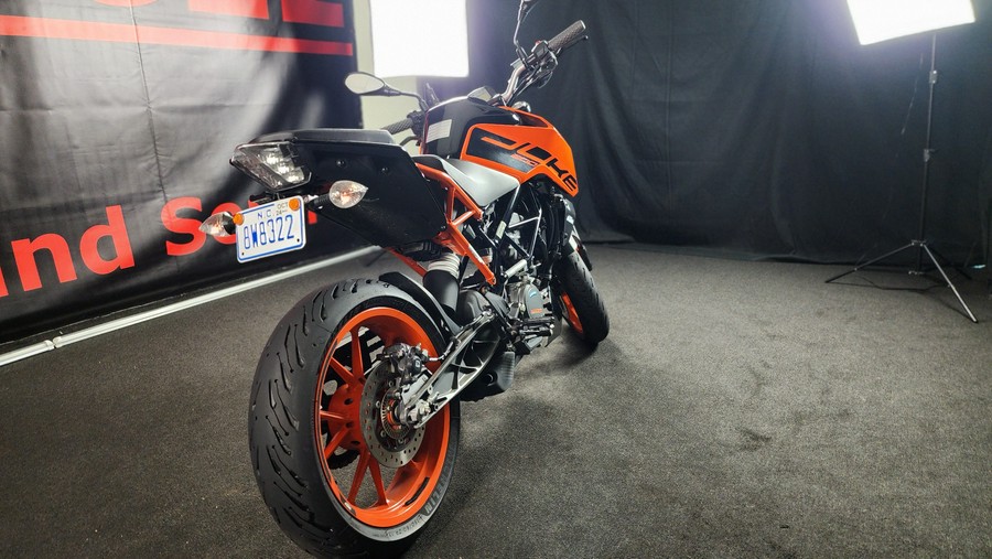 2021 KTM 200 DUKE